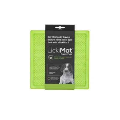 Lickimat Soother Green Dog1
