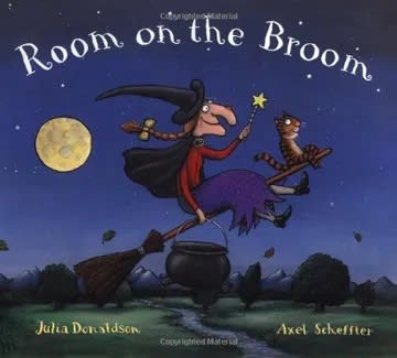 Room On The Broom, Tapa Blanda1