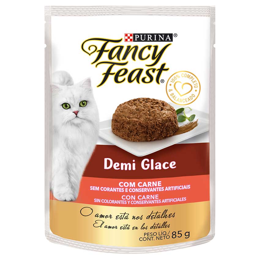 FANCY FEAST DEMI GLACE POUCH CON CARNE1