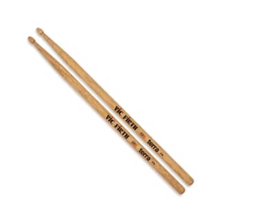 BAQUETA VIC FIRT 7AT NATURAL P. MADERA