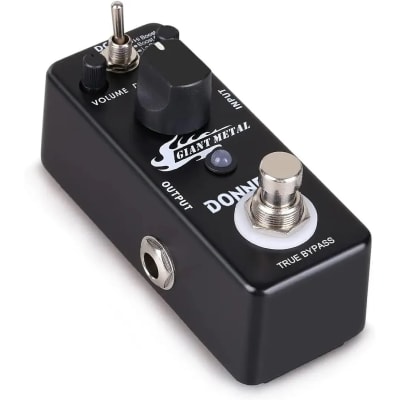 Pedal de distorsión Giant Metal Donner
