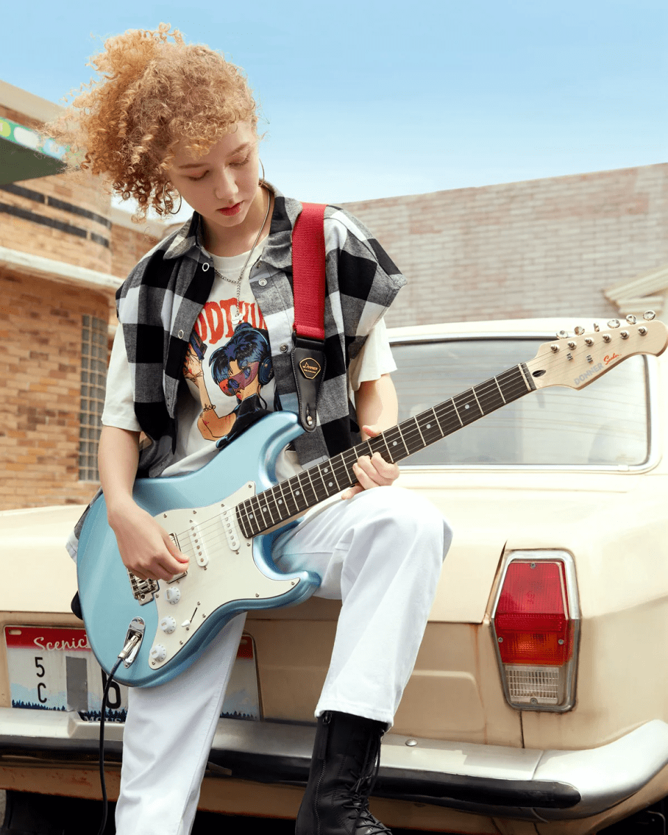 Pack de guitarra eléctrica Donner DST-152R3