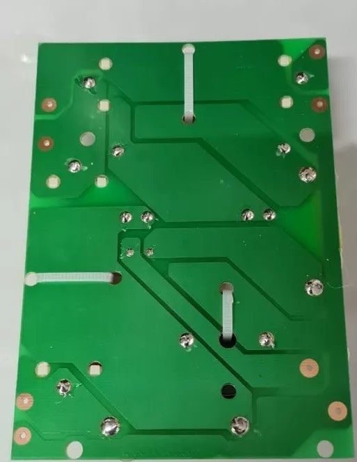 CROSSOVER 2 VIAS 600 WATTS MEKSE3