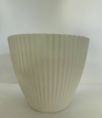 Maceteros  Rayado  Resina (Blanco)