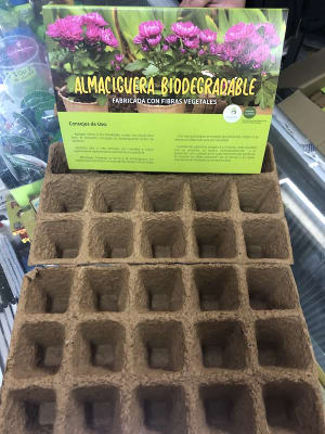 Almaciguera Biodegradable  Pack 2 Bandejas 15 CV.