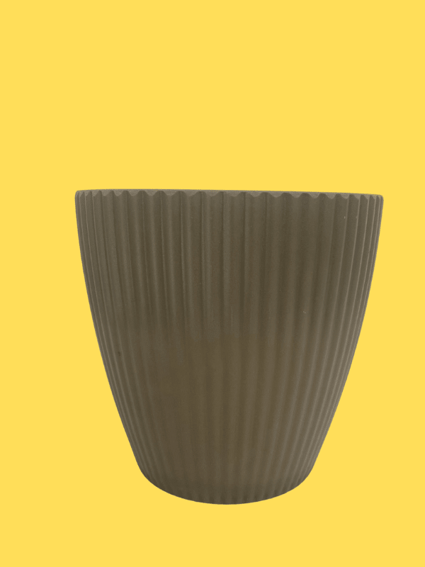 Maceteros Rayado Resina. Café1