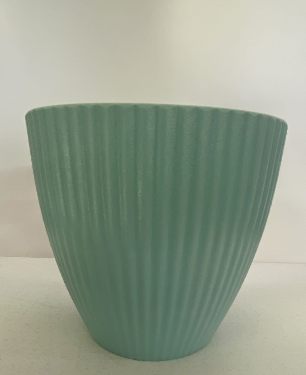 Maceteros Rayado Resina Color: Celeste1