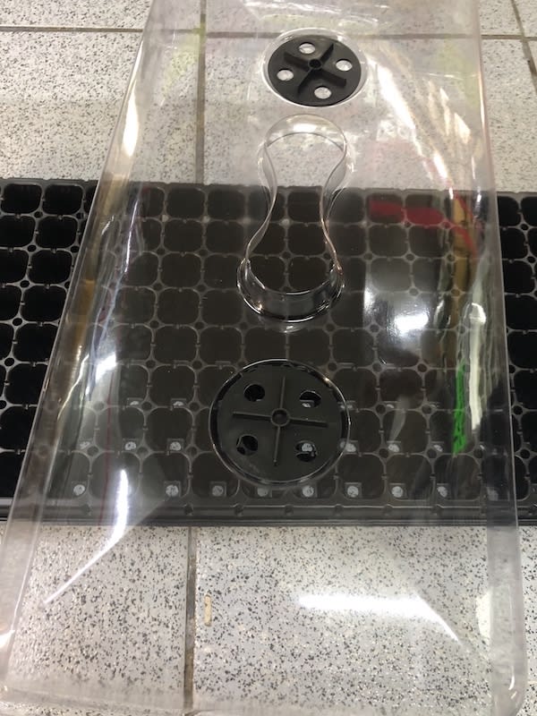 Tapa con ventilación regulable para Almaciguera3