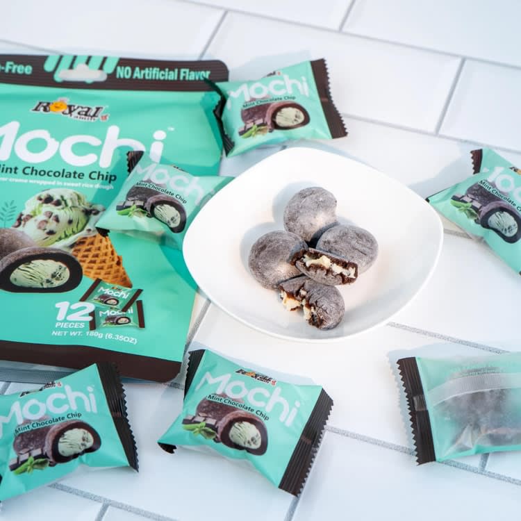MOCHI VEGANO RELLENO DE MENTA CON CHISPAS DE CHOCOLATE (SIN GLUTEN) 120GR2