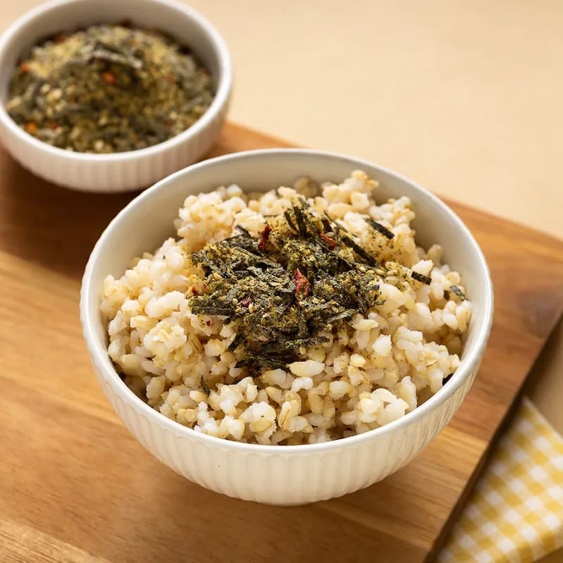 ADEREZO DE PESCADO ALGA Y SETO 52GR2