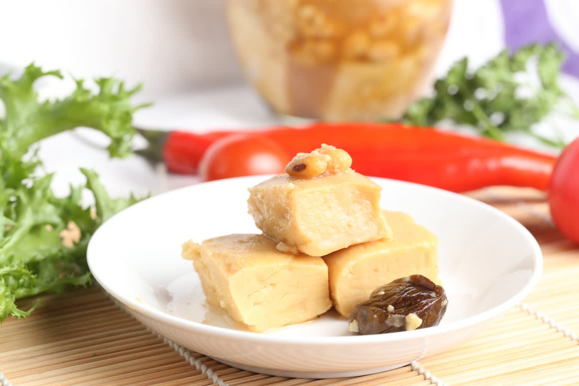 TOFU FERMENTADO CON CIRUELA Y POROTO2
