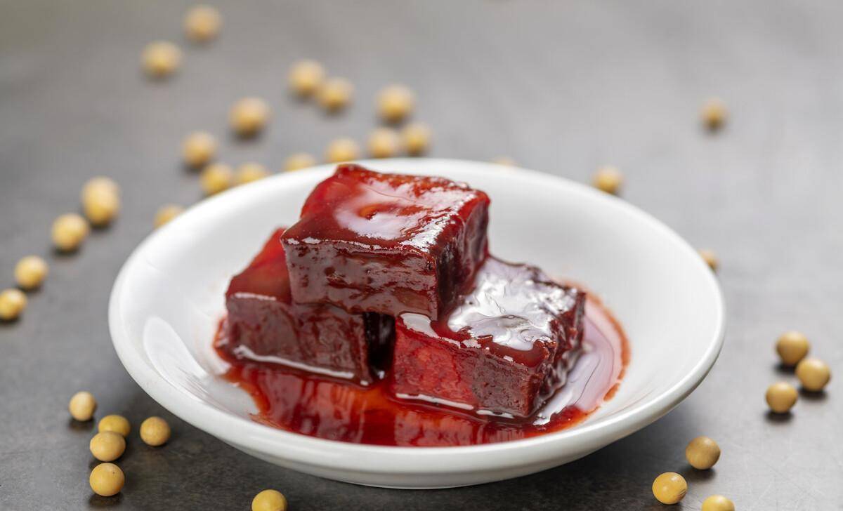 TOFU FERMENTADO CON ARROZ DE LEVADURA ROJA 300GR2