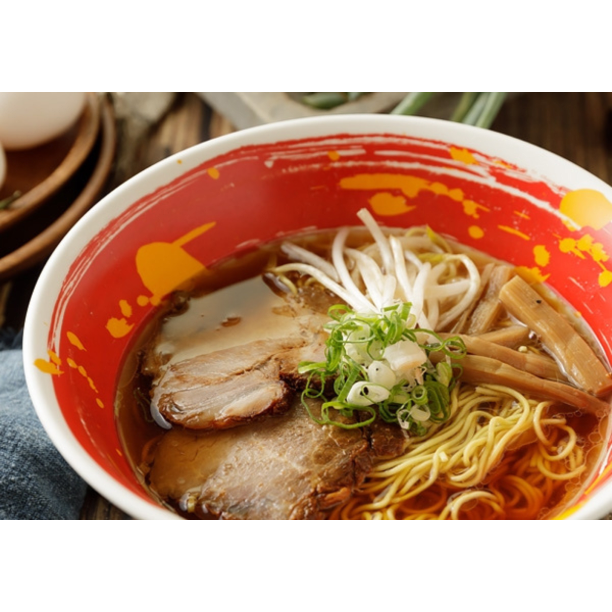 RAMEN INST SABOR HUESOS DE CERDO CON AJO 99GR2
