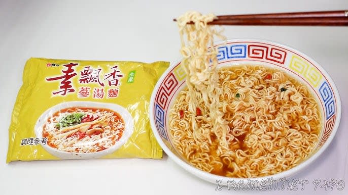 FIDEOS INST. VEGANA CON HIERBAS Y GINSEN 75GR2