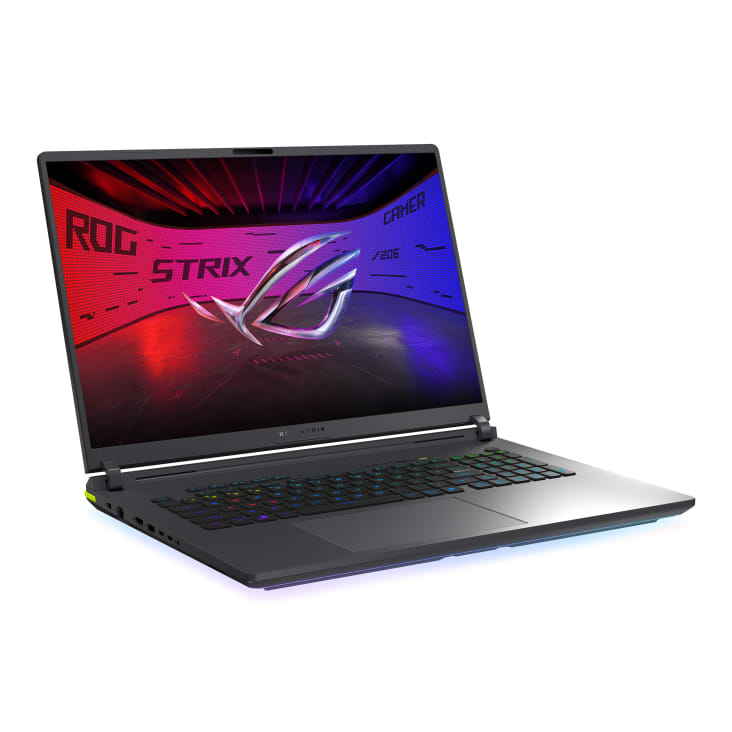 Asus Rog Strix G815LW-G18.U95080 Intel Core Ultra 9 275HX Ram 32GB Disco 2TB SSD RTX 5080 16G3