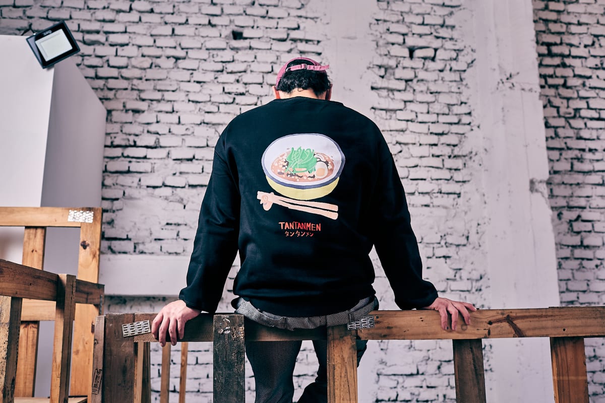 Polerón negro | Tantanmen5