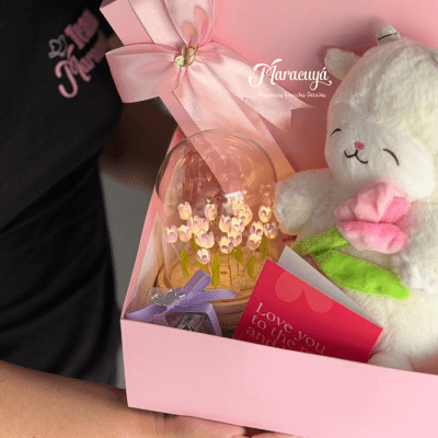 LÁMPARA TULIPÁN EN CUPULA Y CAJA DE REGALO