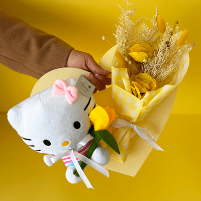 PACK HELLO KITTY FLORES AMARILLAS
