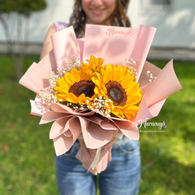 RAMO 4 GIRASOLES Y FOLLAJE