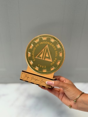 TROFEO DÍA DEL INGENIERO