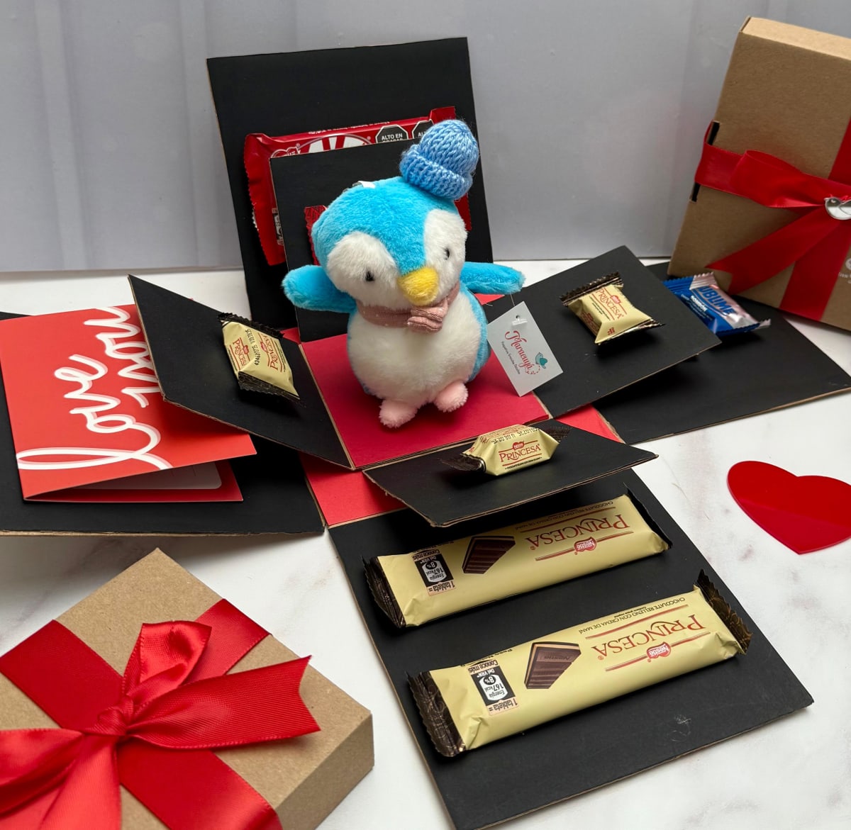 CAJA EXPLOSIVA HANDMADE3