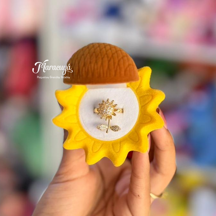 ANILLO GIRASOL EN COFRE1