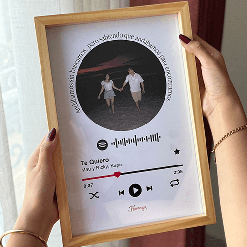 CUADRO ENCAJONADO NUESTRA CANCIÓN1