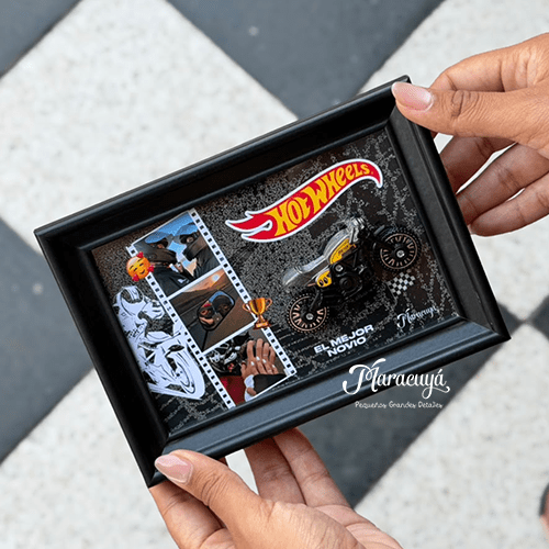 CUADRO HOT WHEELS MOTO1