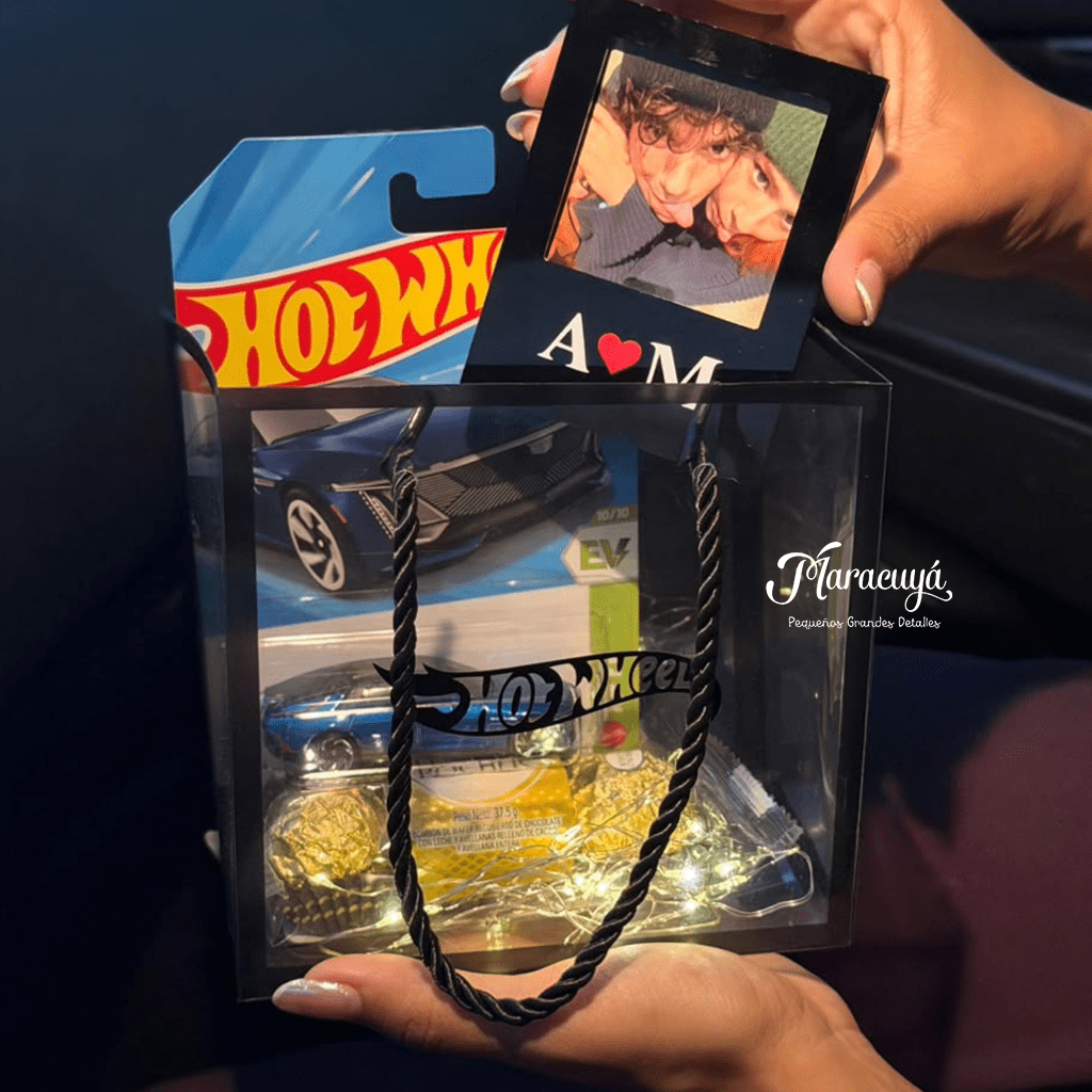 PACK MINI HOT WHEELS2