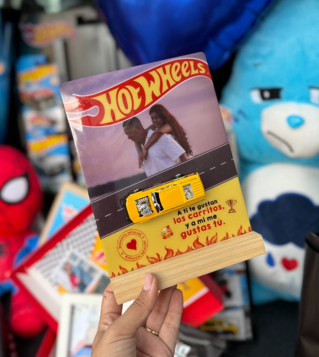 CUADRO ACRÍLICO HOT WHEELS1