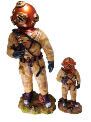 ESTATUA BUZO ESCAFANDRA GRANDE 38 CM1
