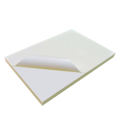 PAPEL ADHESIVO MATTE A4 20 UNIDADES1