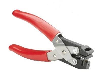 Alicarte perforador para credenciales de pvc1