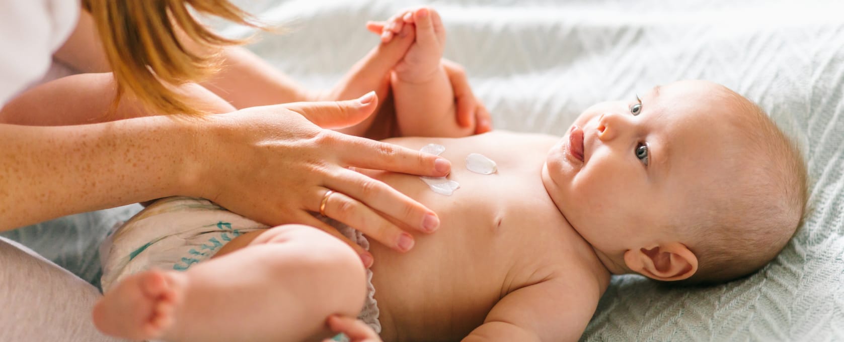 CUIDADO NIÑO Y BEBÉ