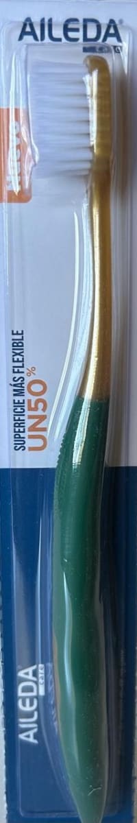 AILEDA CEPILLO DENTAL SUAVE1