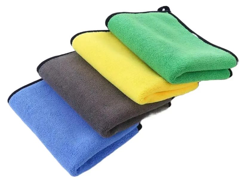 PAÑO AUTO AMARILLO PREMIUM PRO UNIDAD2