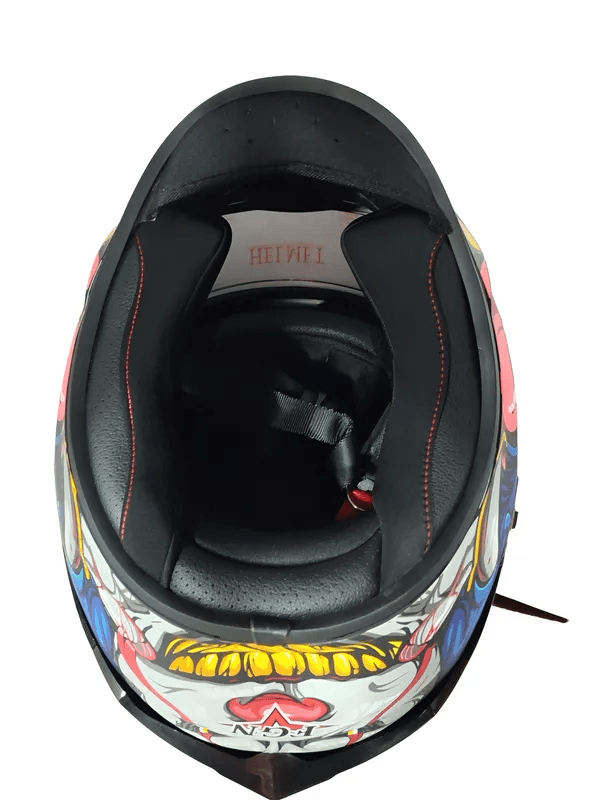 SKU888 CASCO MOTO CERRADO DISEÑO CON DIENTES AMARILLOS2