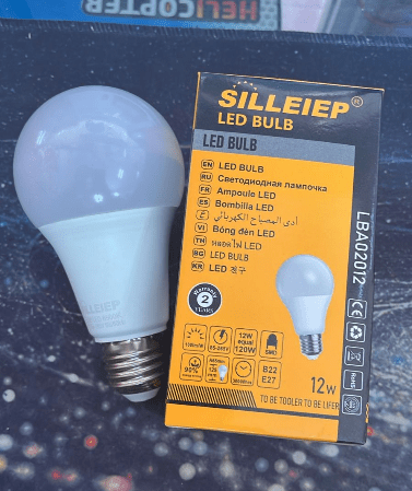 AMPOLLETA LED 12 WATTS EM-2133
