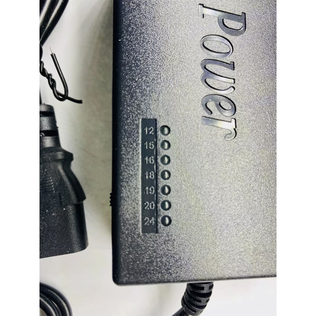 Cargador De Notebook Universal2