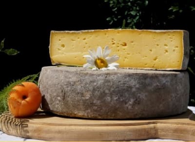 Kilaco Mondion, queso tipo Tomme, 200 grs aprox.