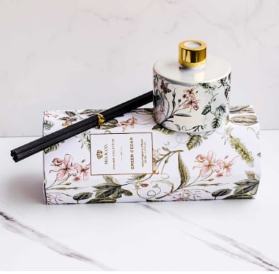 DIFUSOR DE VARILLAS FRAGANCIA GREEN CEDAR MIA-CO 200 ml