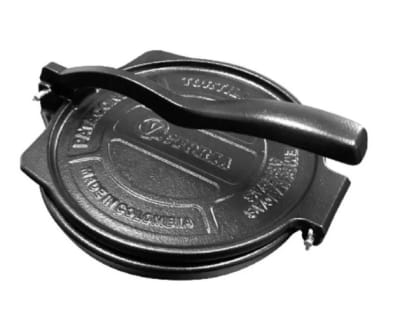 Pataconera Victoria deHierro Fundido Precurada20 cm.