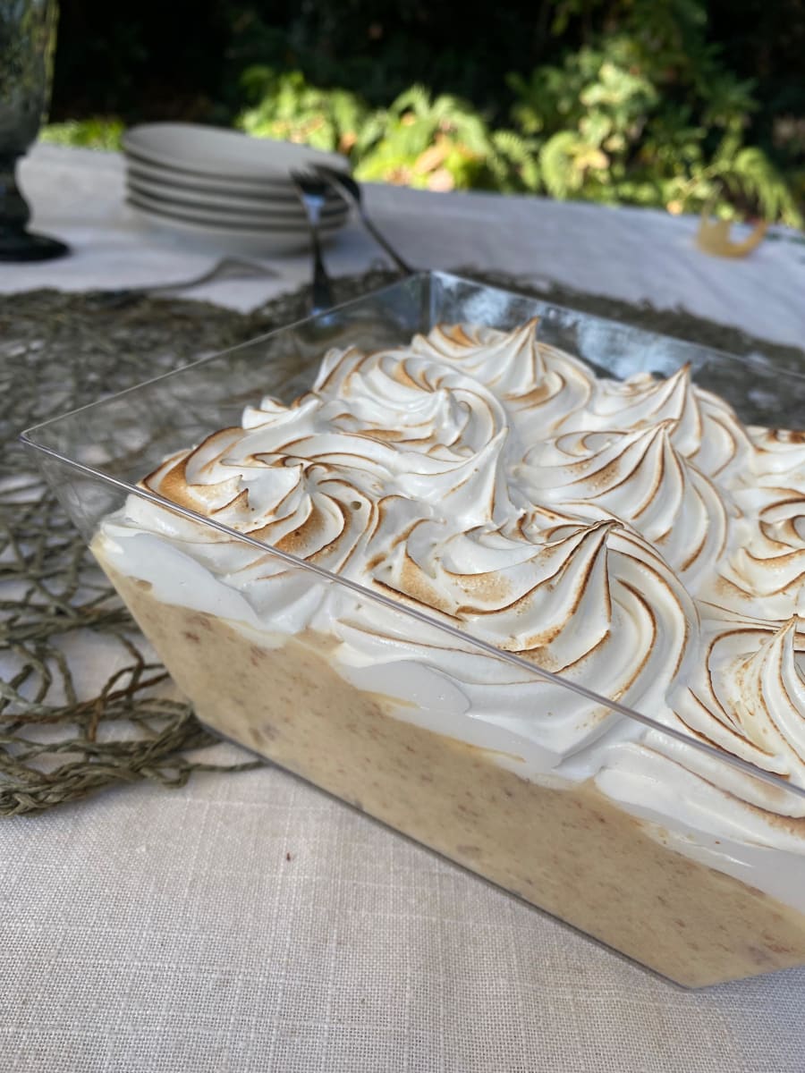 Tres Leches, Angela del Río1