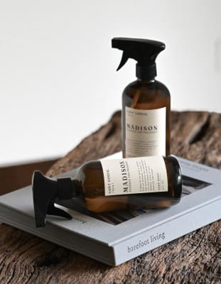 Home spray Black cedar