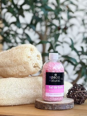 Sal de baño rosas