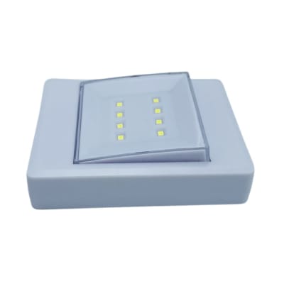 Linterna Led tipo interruptor a pila