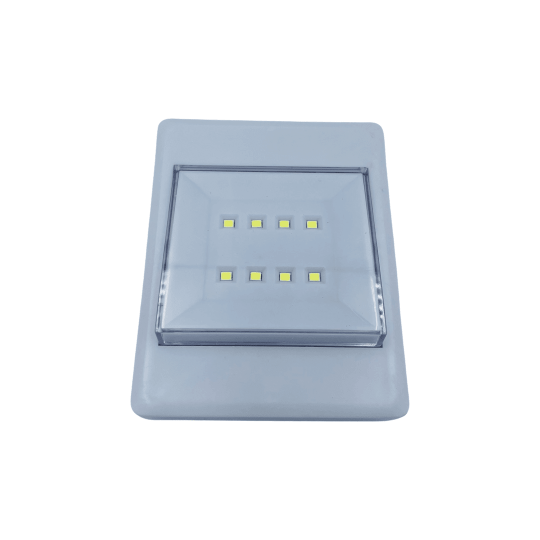 Linterna Led tipo interruptor a pila3