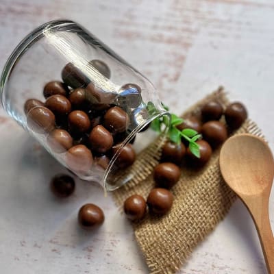 AVELLANA CON CHOCOLATE DE LECHE