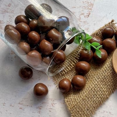 AVELLANA CON CHOCOLATE DE LECHE