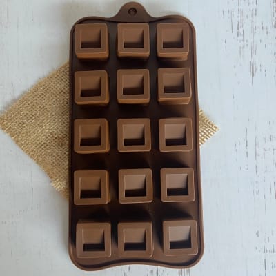 CHOCOLATES CUADRADOS